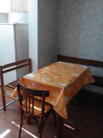 Дава се под наем Двустаен апартамент в Бургас, Възраждане - 42 кв.м за 150 € - Снимка #2