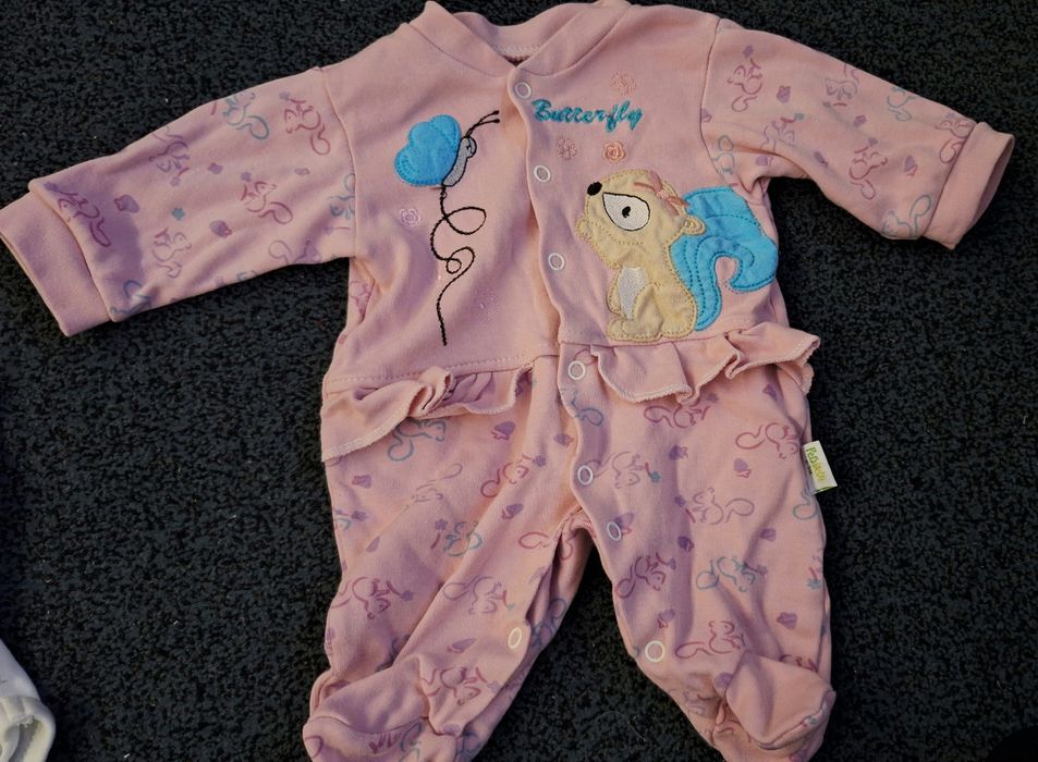 Haine fetite nou nascut