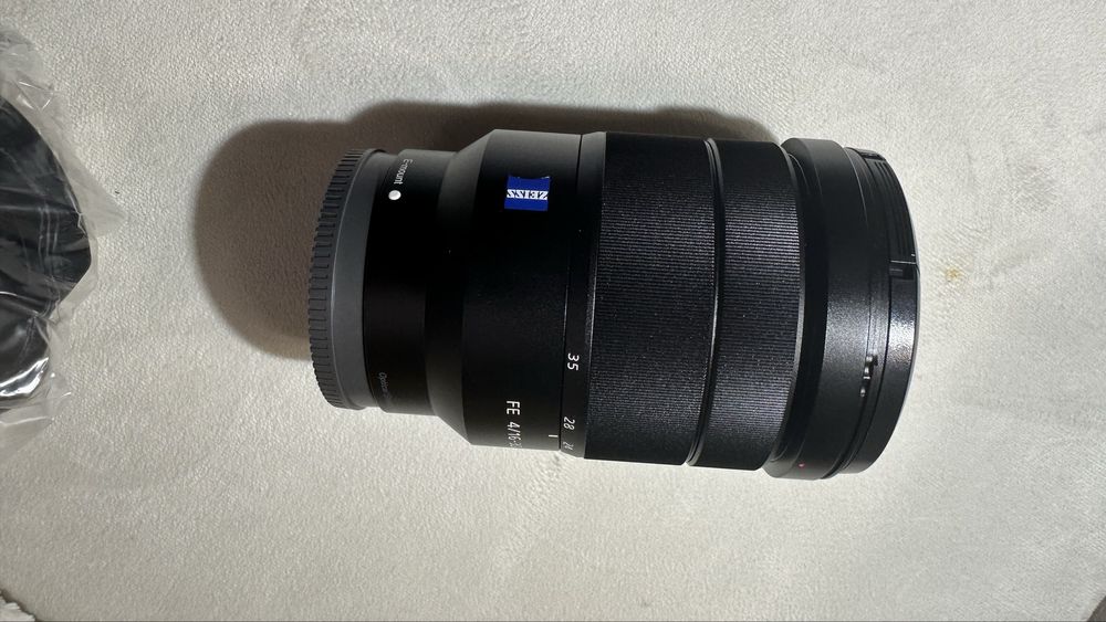 Obiectiv Sony 16-35mm F4 montura FE