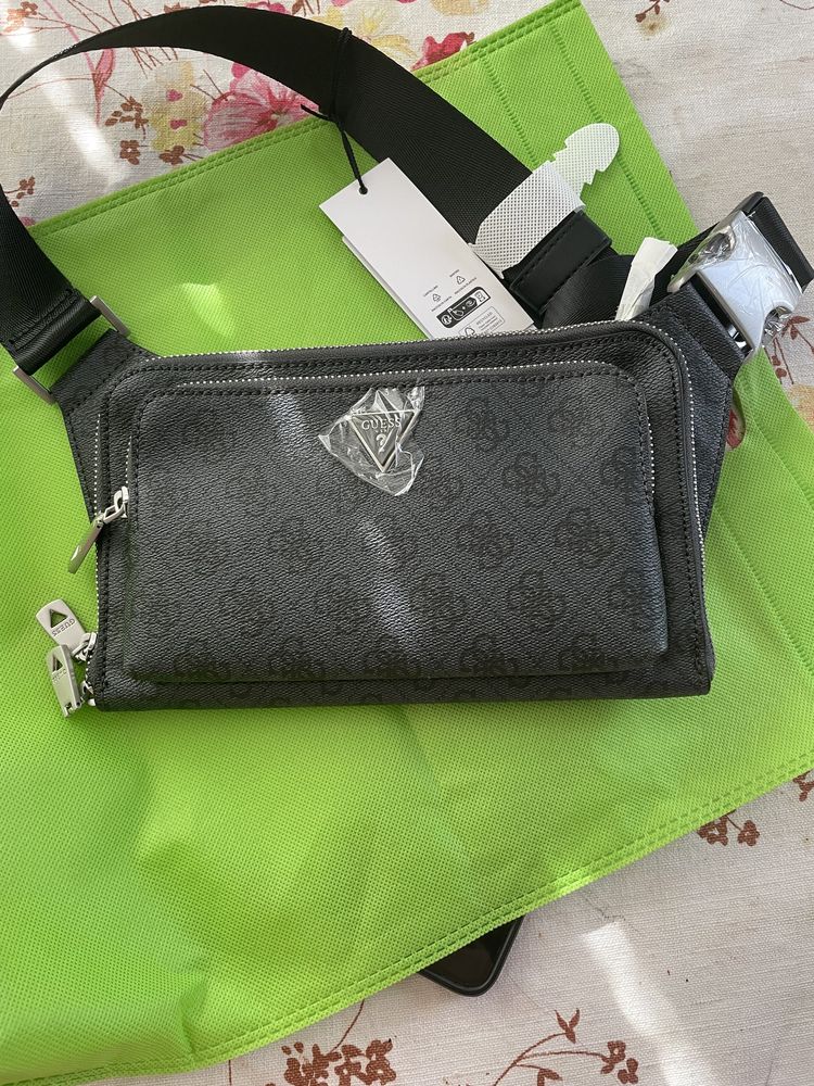 Мъжка чанта Guess