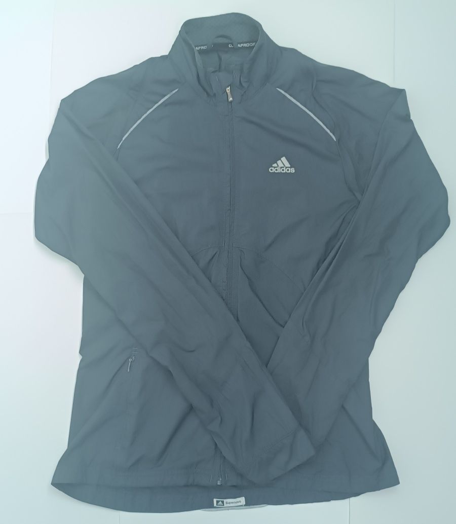 Bluza Adidas. Mâneci detasabile