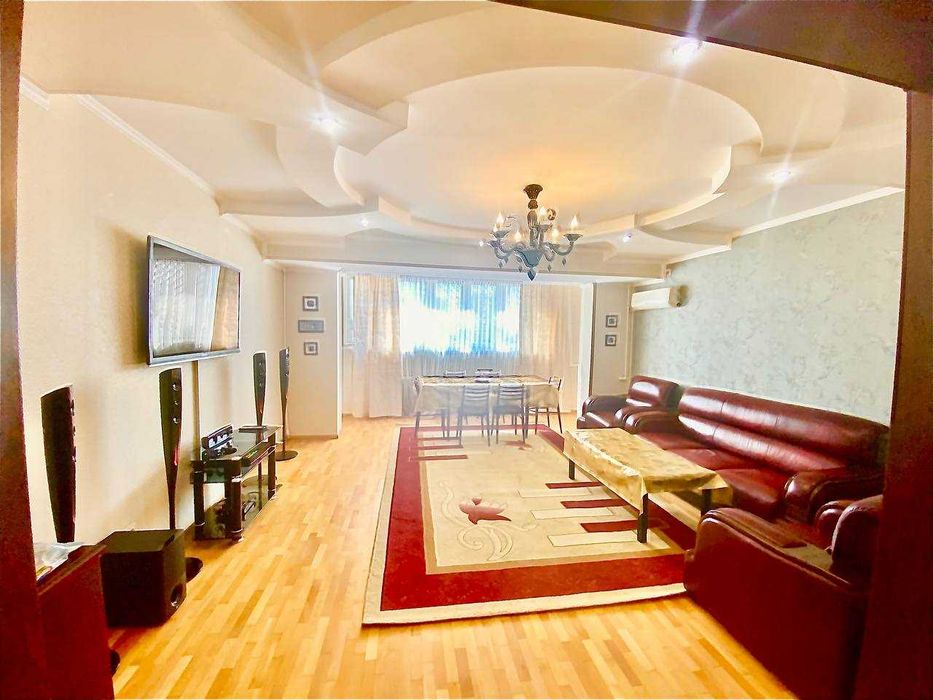 Продается квартира 3/9/18 92 м2