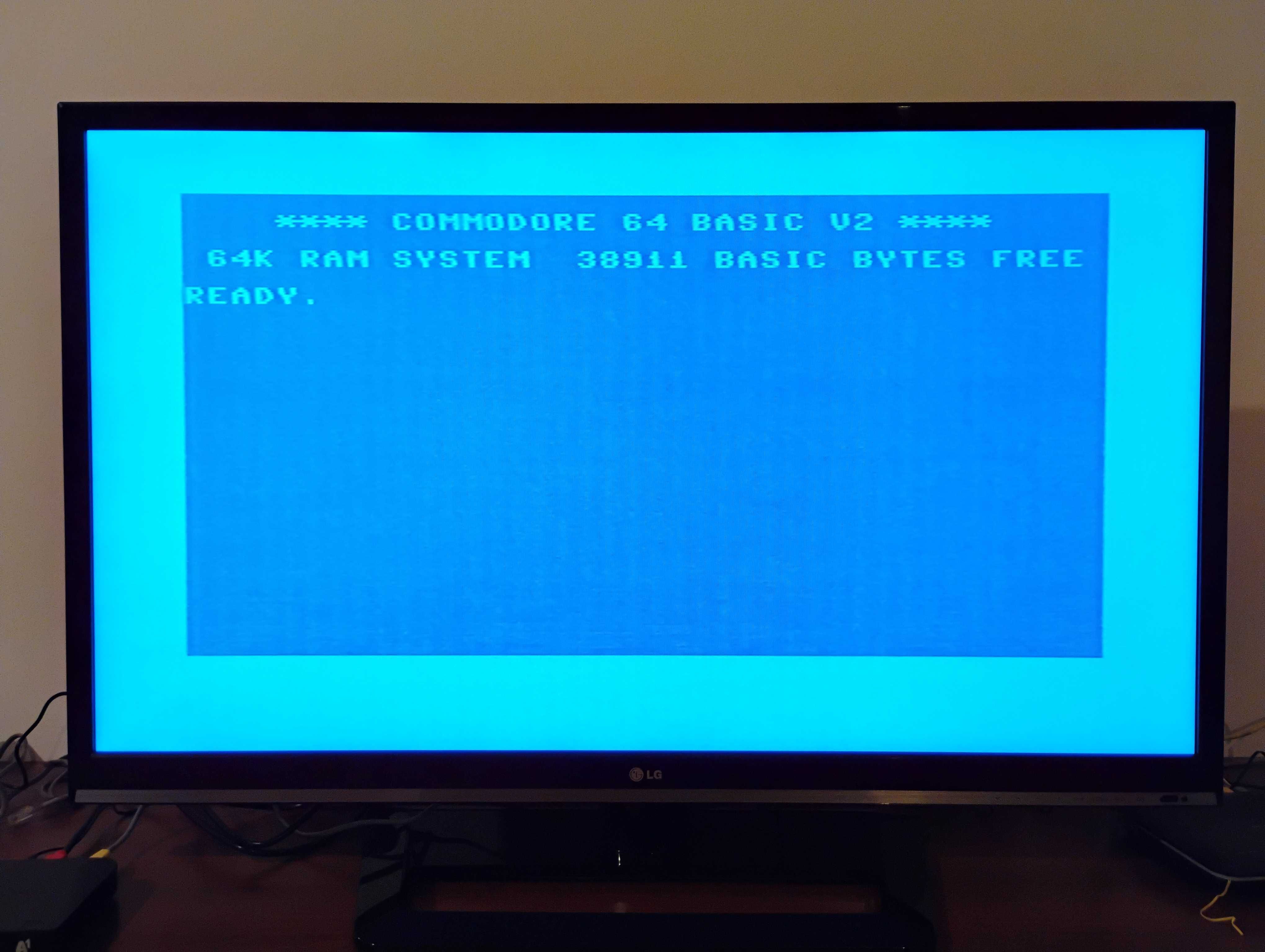 Стар компютър Commodore 64