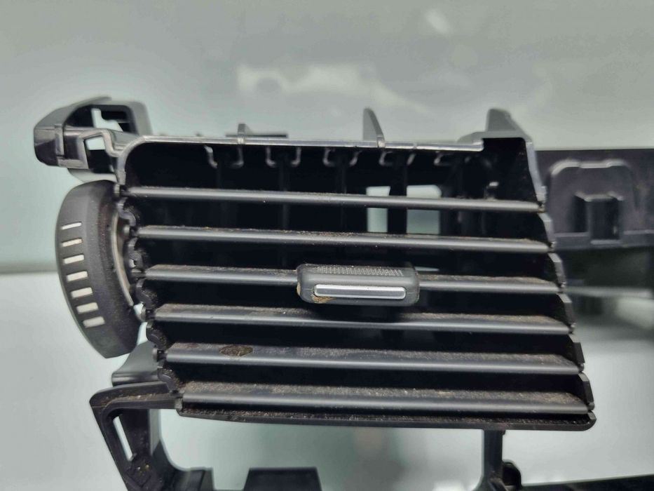 Grila aerisire centrala Renault Laguna 3 Combi [Fabr 2007-2015] LY9T