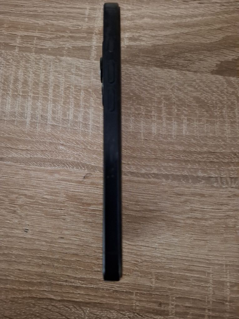 IPhone 15 pro se vinde