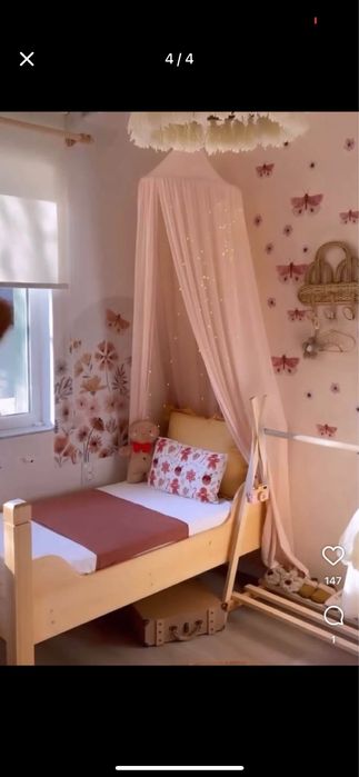 Легло за момиче – удобно, красиво, ново, изработено от дърво подходящо