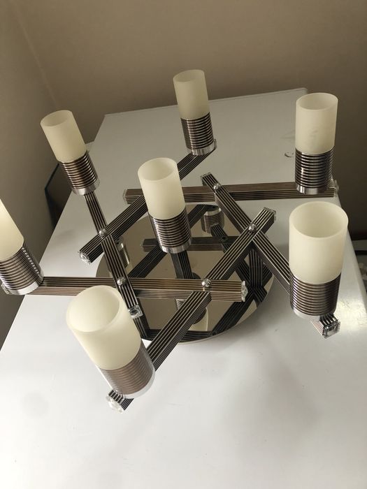 Люстра  7-ми рожковая, б/у, торг