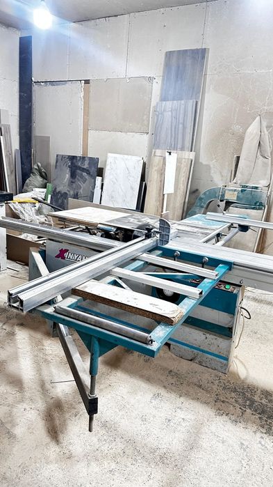 Распиловочный станок