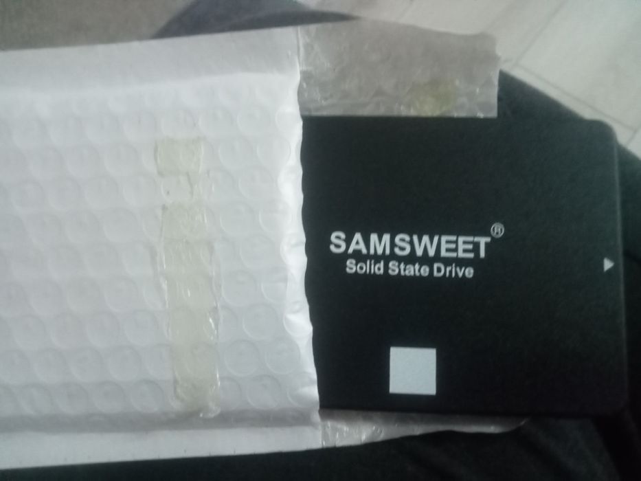 2.5 SSD SATA 6.0Gbps от SAMSWEET на 256GB