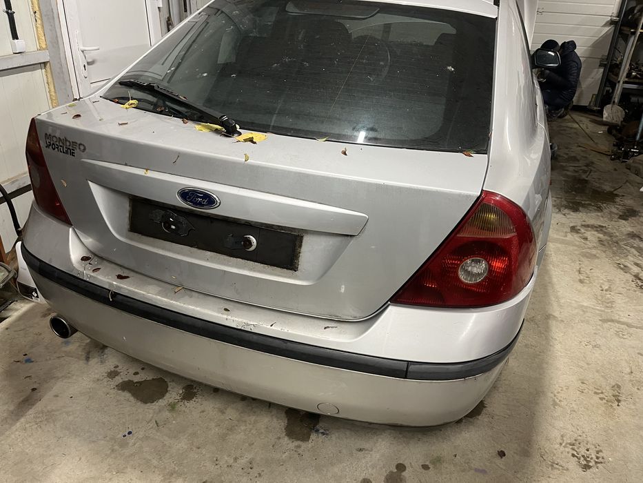 Dezmembrez Ford Mondeo Mk3 1.8 benzina 2002-2007