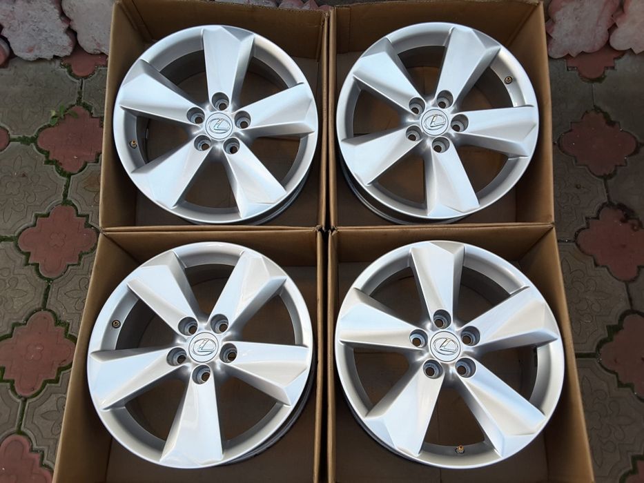 jante aliaj 17; 5x114,3; originale Lexus NX, UX