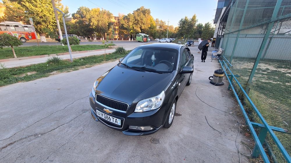 Продается нексия 3