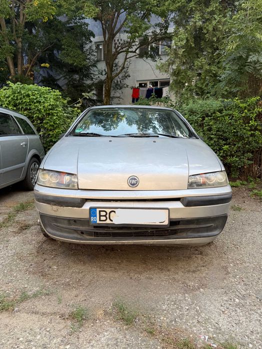 Fiat Punto 1.2 benzină – 800 € – ITP valabil