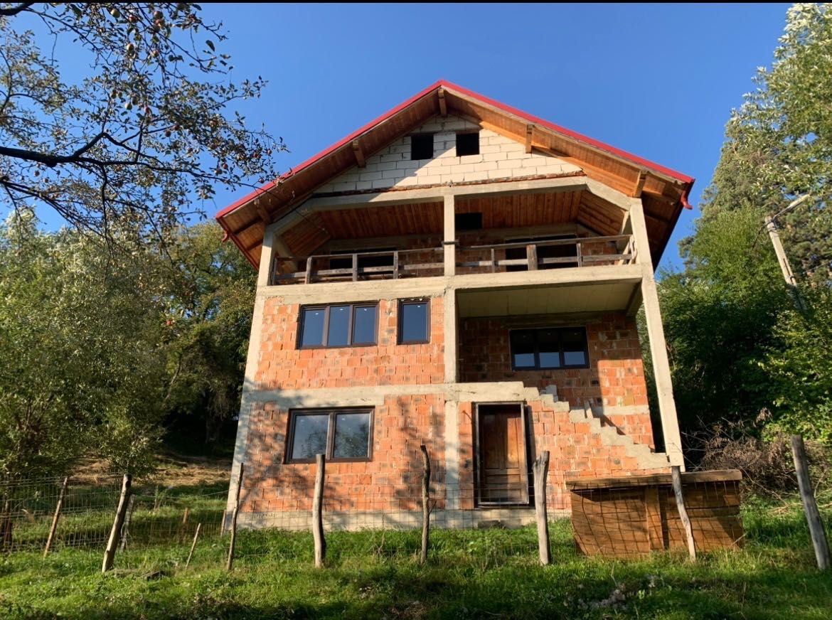 apartamente de vanzare borsa