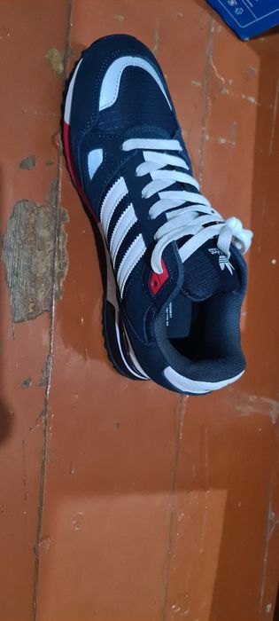 Кроссовки Adidas оригинал