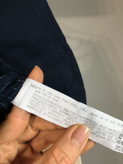 Top din in cu maneci bufante Zara