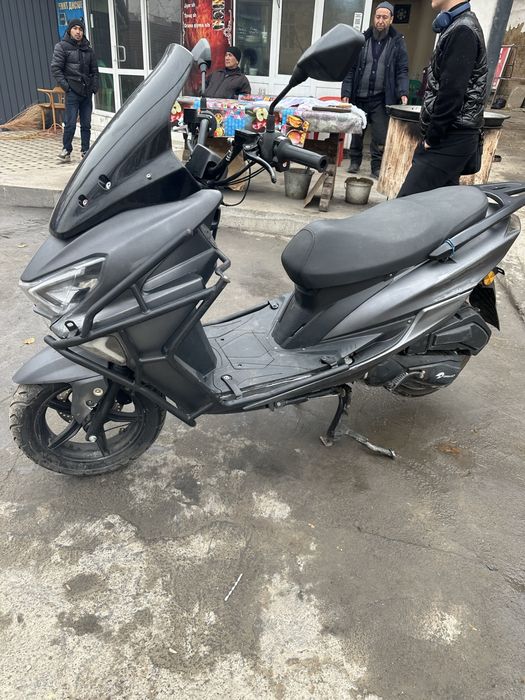 Тигр скутер срочно продается