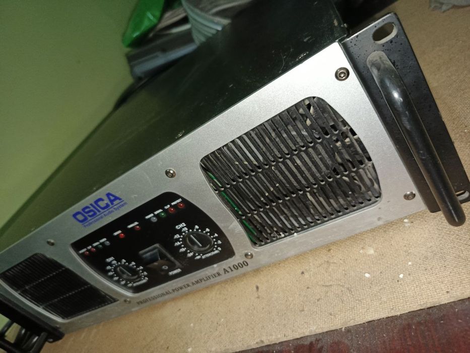 Kalonka usitel mikrafon osica pult stablizator bor 2 ta bass 2 ta sere