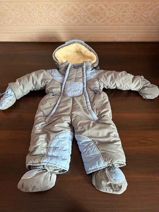 Комбинезон зимний детский.Для ребенка возраста 1-1.5 года.Новый.