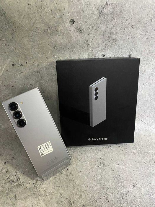 Samsung Galaxy Z Fold 6