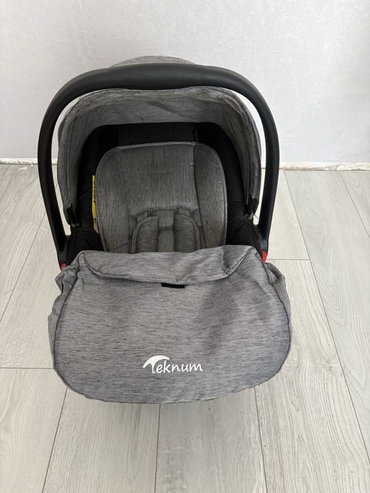 Продам новое автокресло