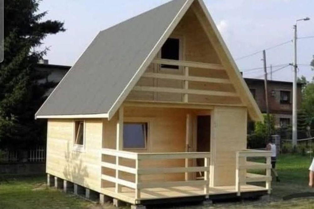 Vand case si cabane din lemn la preferința clientului
