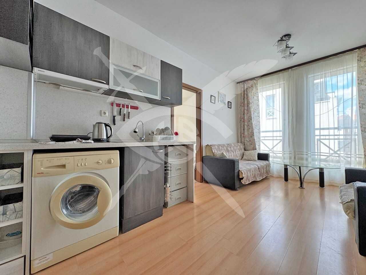 Продава се Двустаен апартамент в к.к. Слънчев бряг - 45 кв.м за 1034 €/кв.м - Снимка #2