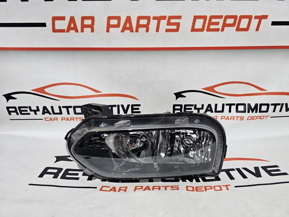 Far stanga Dacia Spring cod 260607303R
