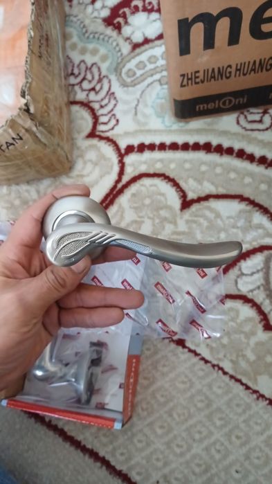 Продам ручки от двери межкомнатные