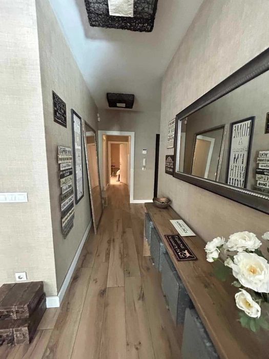 Продава се Тристаен апартамент в София, Редута - 125 кв.м за 1632 €/кв.м - Снимка #13