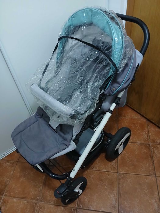 Vand cariucior pentru copii si bebelusi 3 in 1