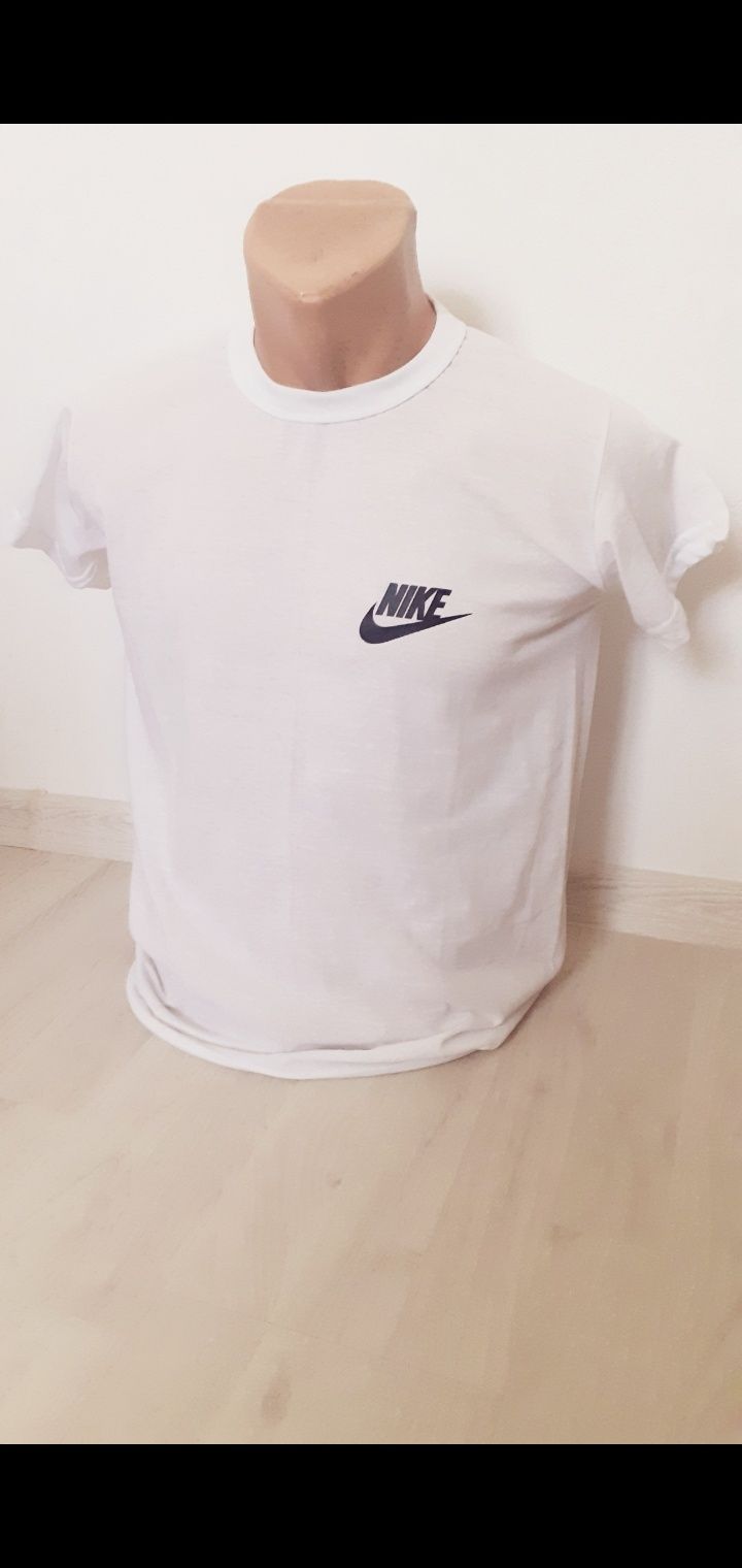 Tricouri băieți/bărbați. Nike Adidas Puma.