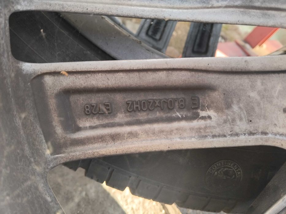 Джанти с гуми Q7