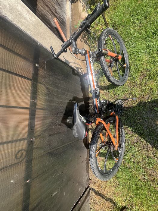 Bicicleta de vanzare