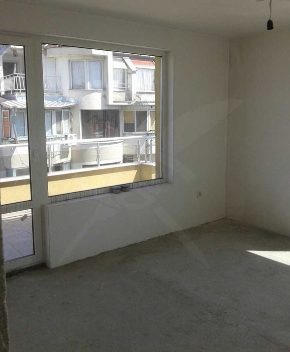 Продава се Двустаен апартамент в Пловдив, Кършияка - 120 кв.м за 1188 €/кв.м - Снимка #1