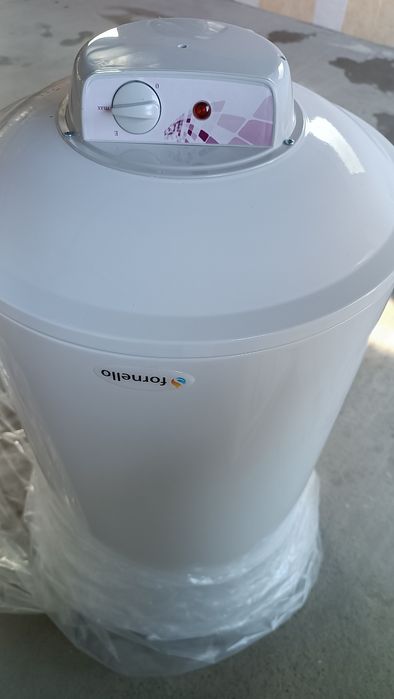 Vând boiler electric Fornelo