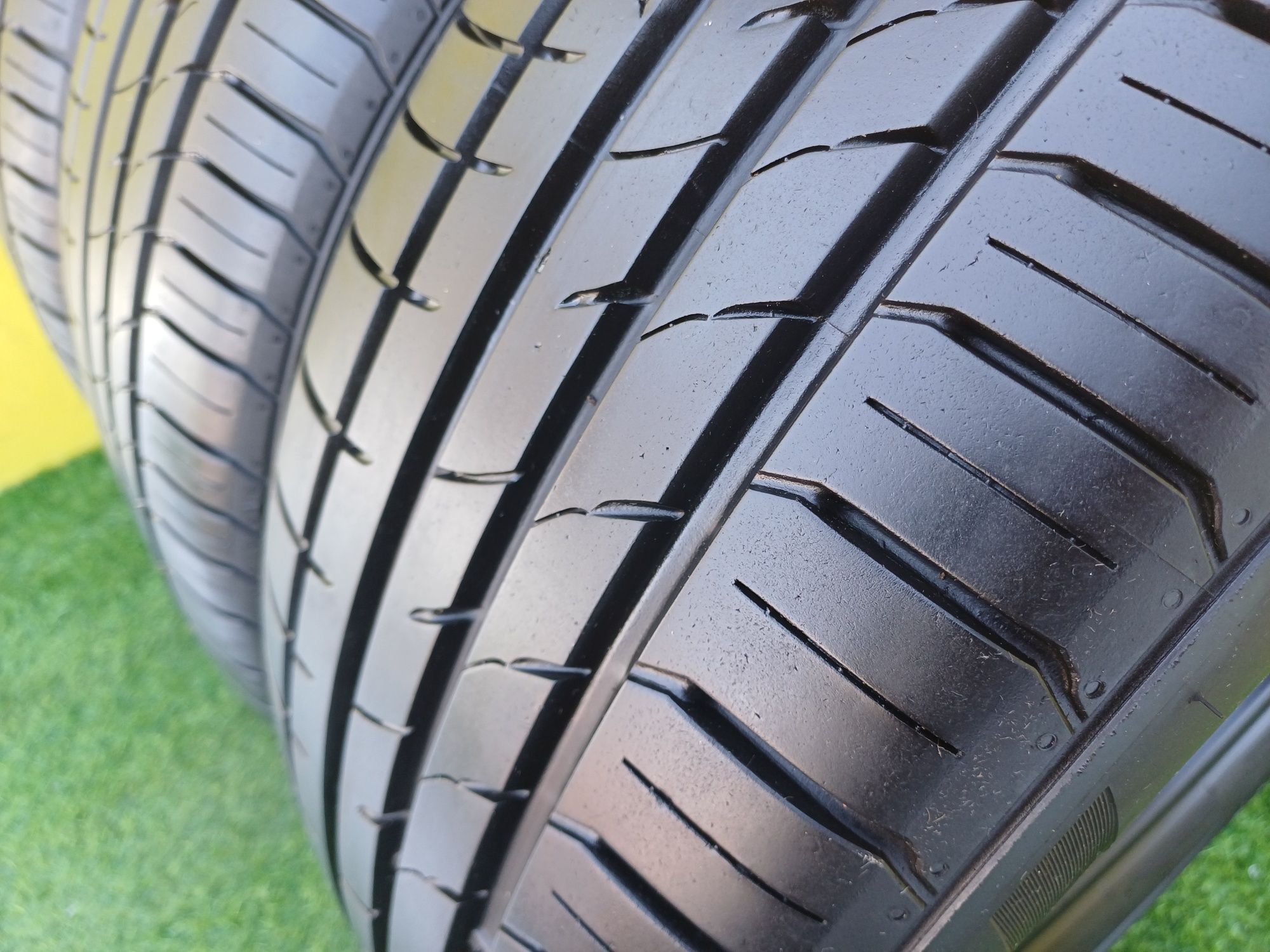 Шины 235/60 R18 Kumho комплект.