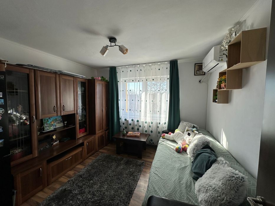 Apartament 2 camere de vânzare – bloc reabilitat termic, etaj 2/4