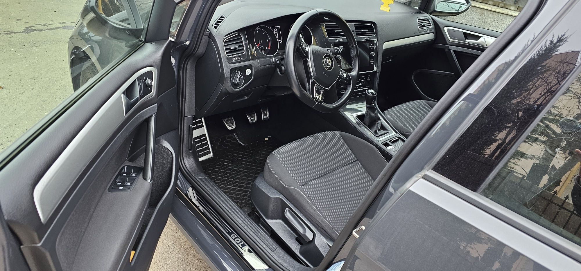 VW Golf 7,5 comfortline. 1,6tdi-116cp,E6,xenon, full led,BMT,2019