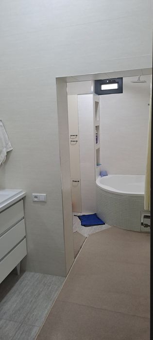 Ховлим сотилади срочно