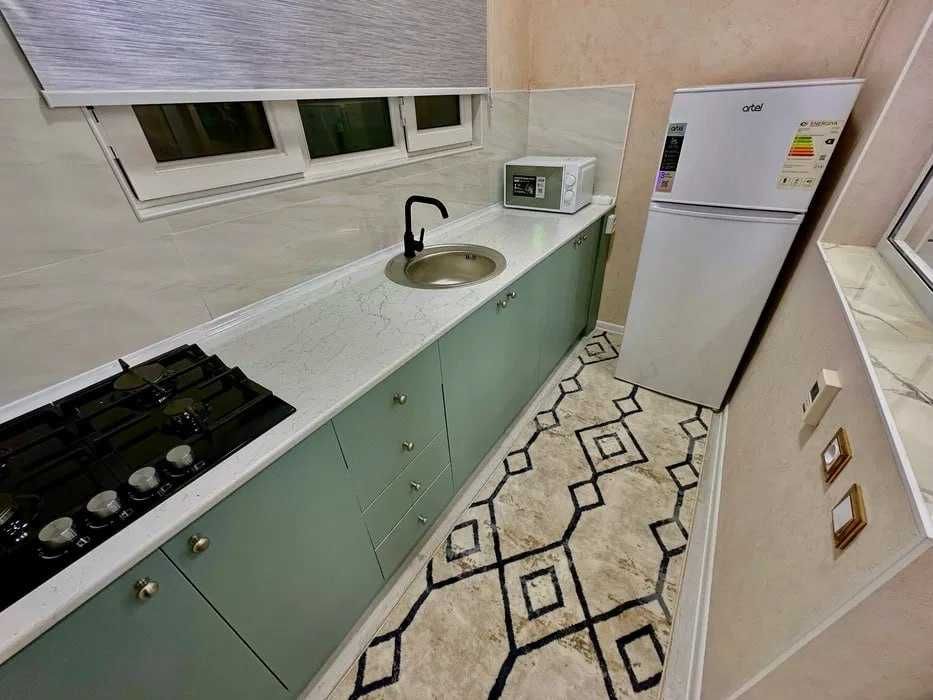 СРОЧНО Сдаётся кв Махалля Богибустан 3/2/4 ро-н Юнусабадский кв 272*