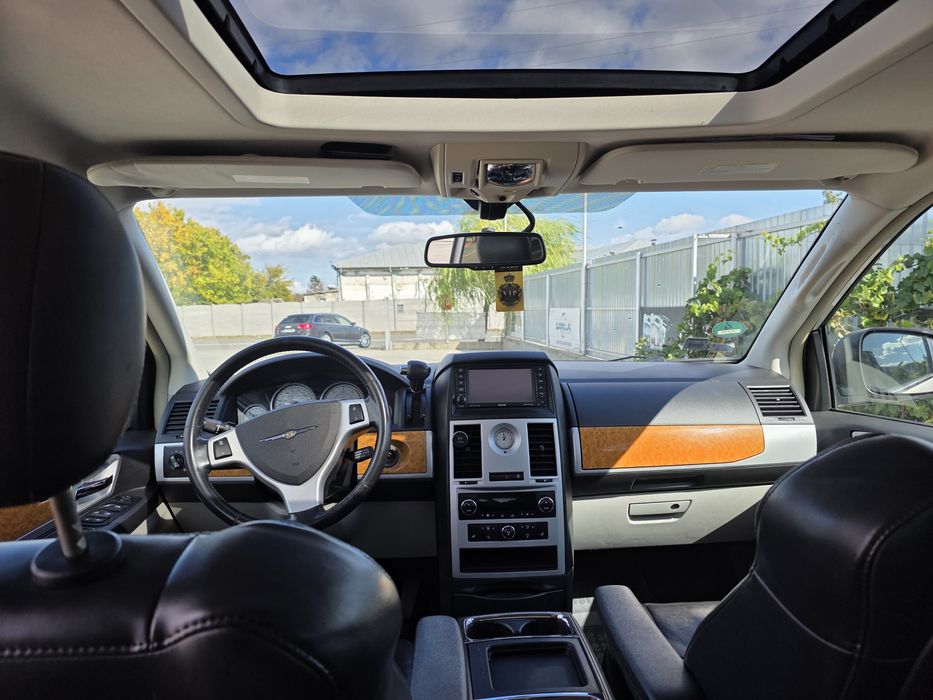 Chrysler grand voyager