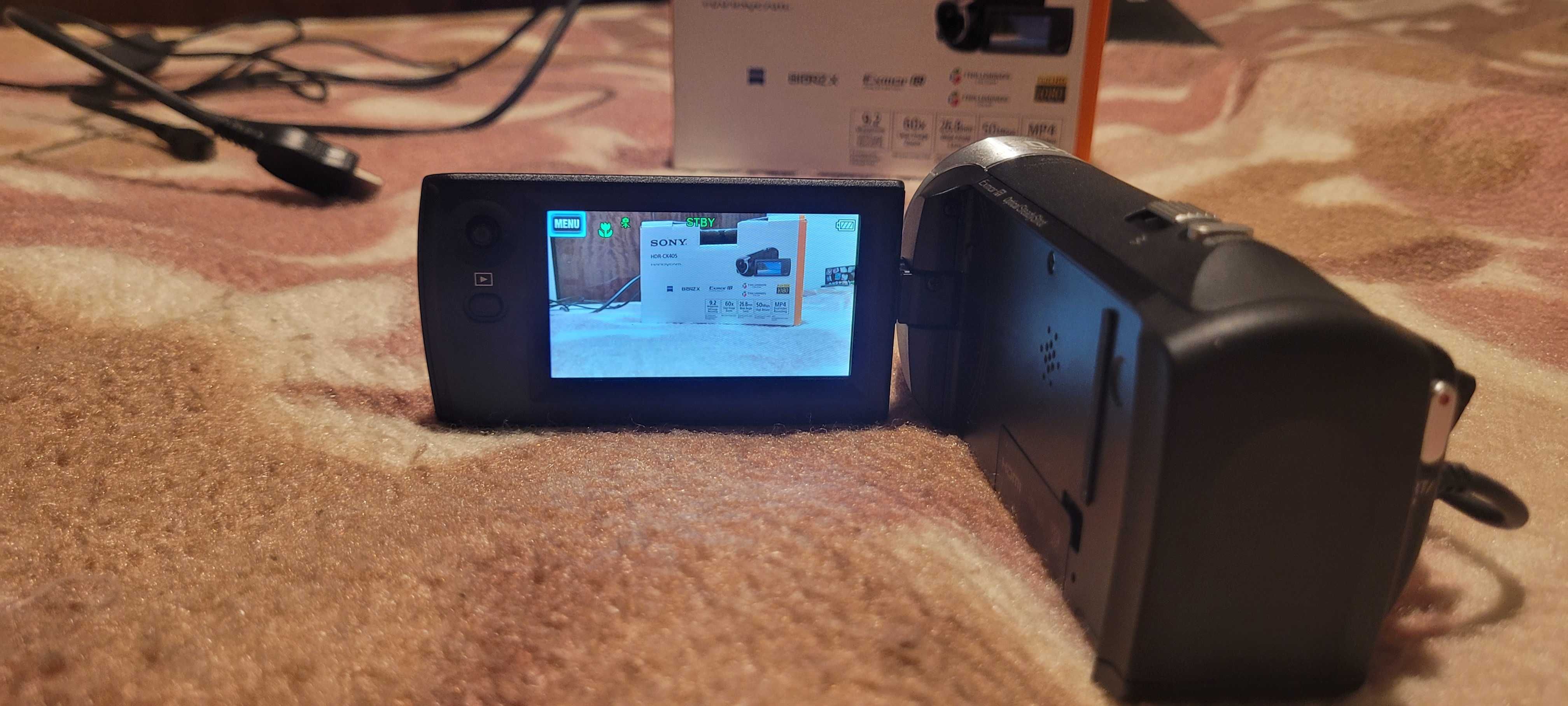 Цифрова видеокамера Sony HDR-CX405