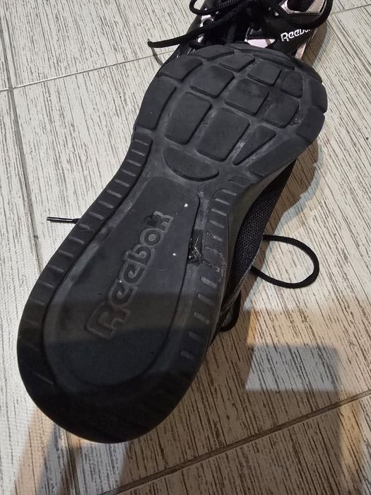 Adidasi/pantofi sport dama Reebok 38.5