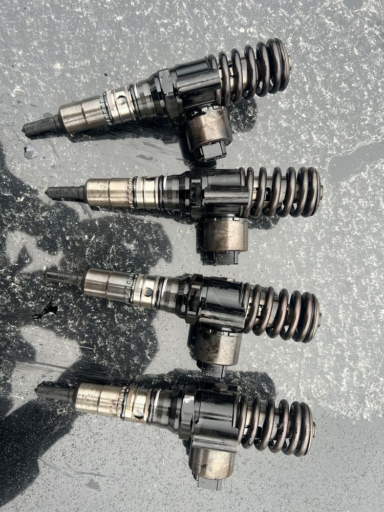 4 броя дюзи за 2.0 тди 16v 140кс отлични