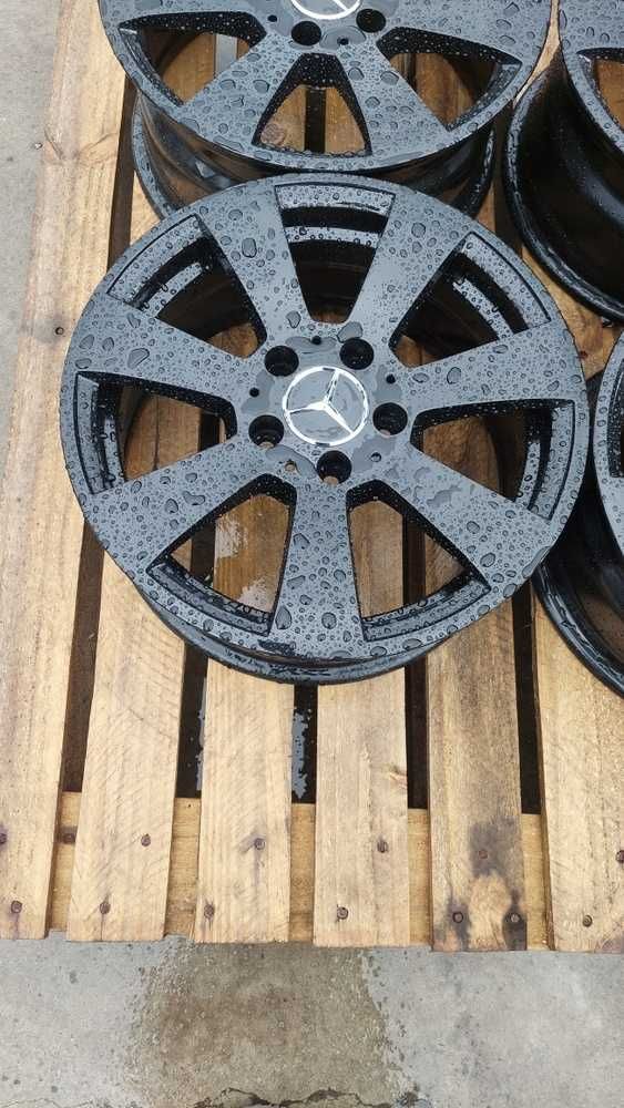 Jante Mercedes 7.0x16 et 43 5x112 Originale Black Edition