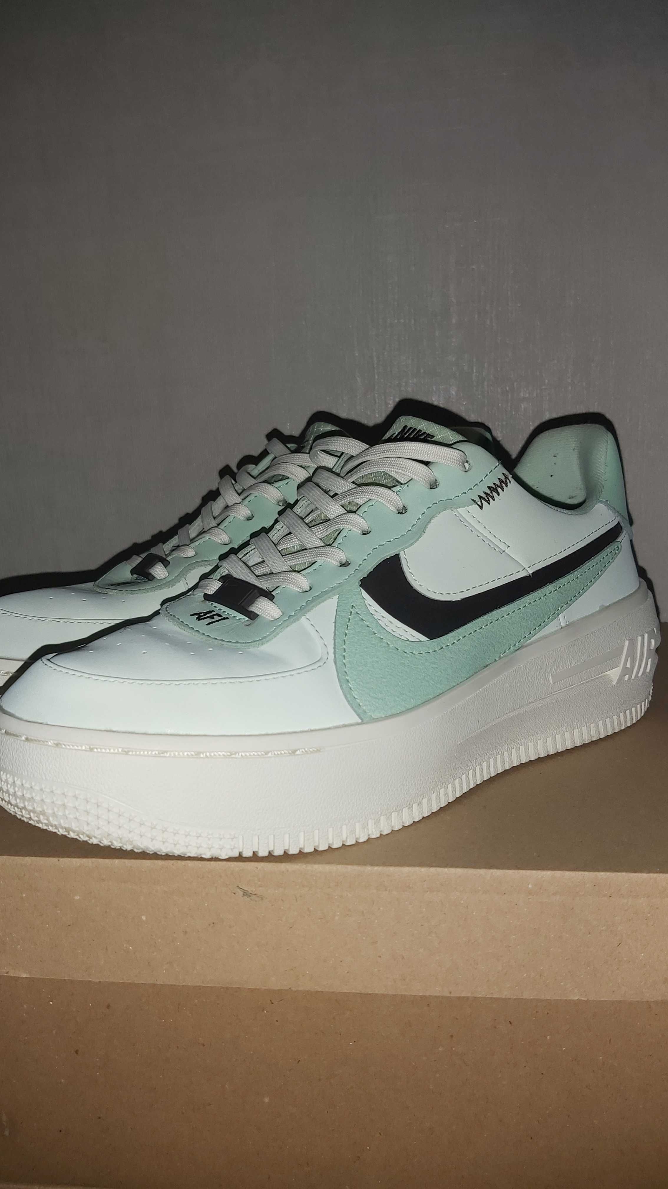 Nike Air Force 1 Platform - Номер 39