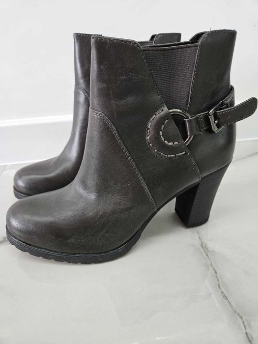 Дамски боти от естествена кожа  Geox