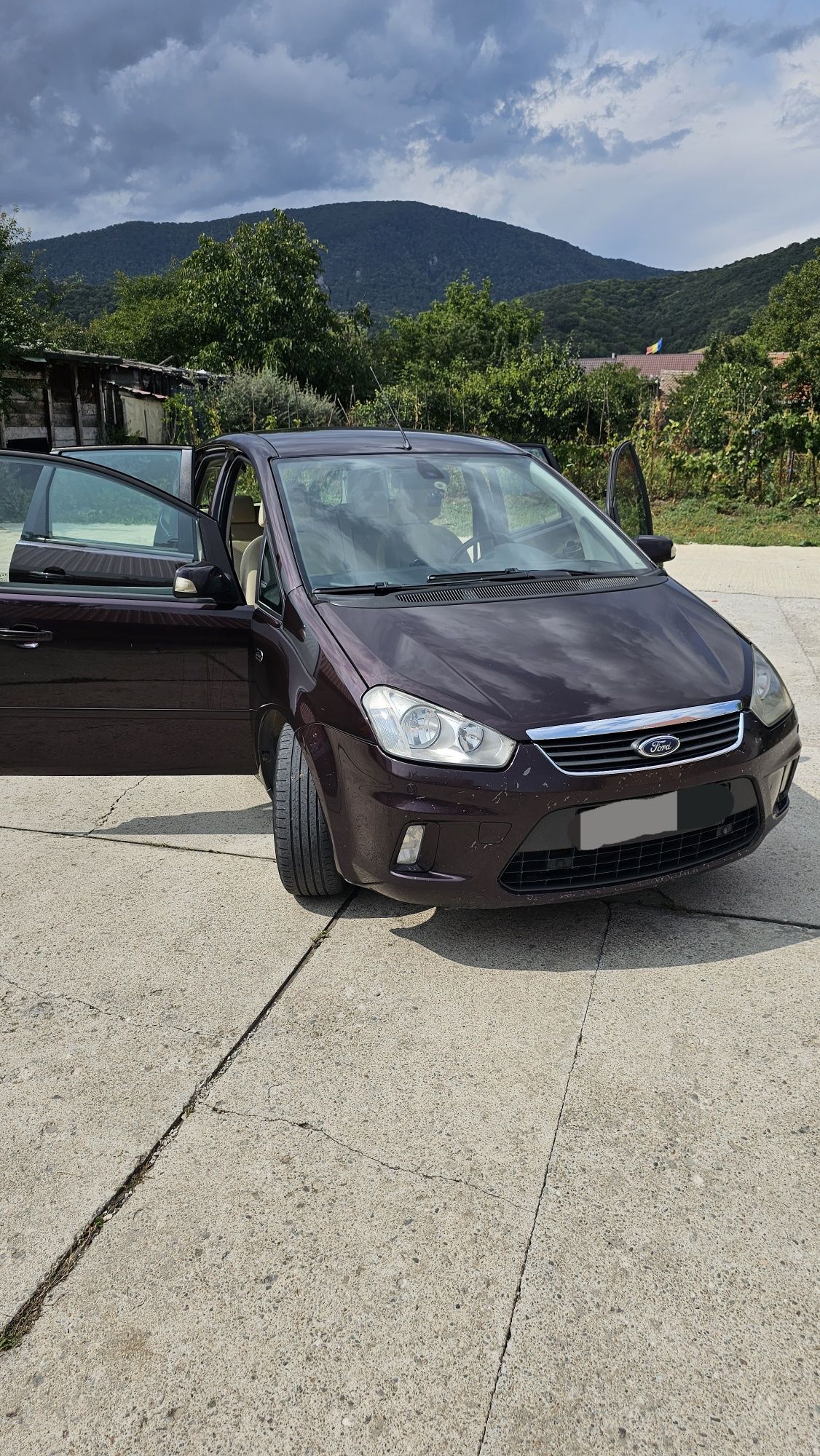 Vând Ford C-Max 1.8 TDCI