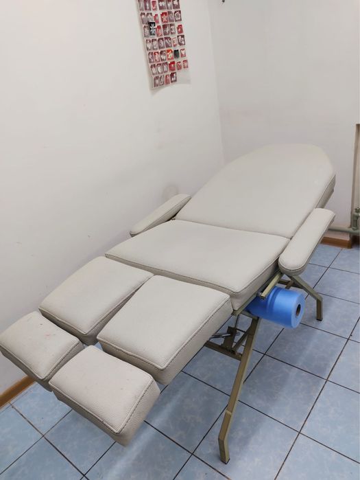 Продаем педикюрное кресло в хорошем состояний